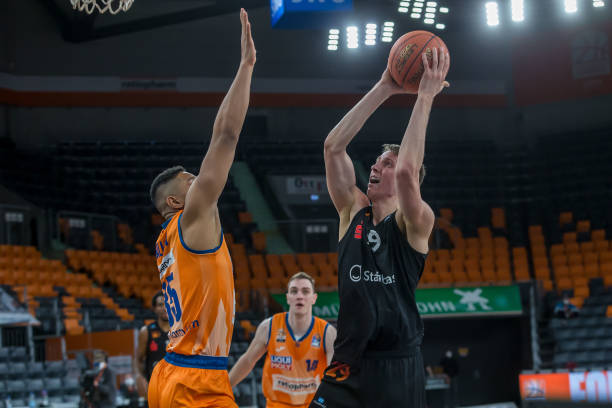 这一瞬间的 这一瞬间的