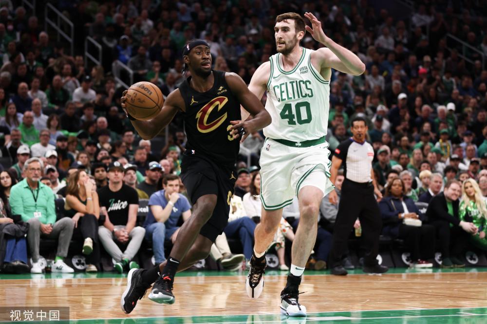 不同的是 不同的是